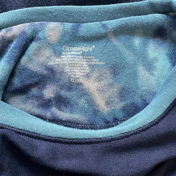 Ladies Long Sleeved Pajama Set - Picture 8 of 12